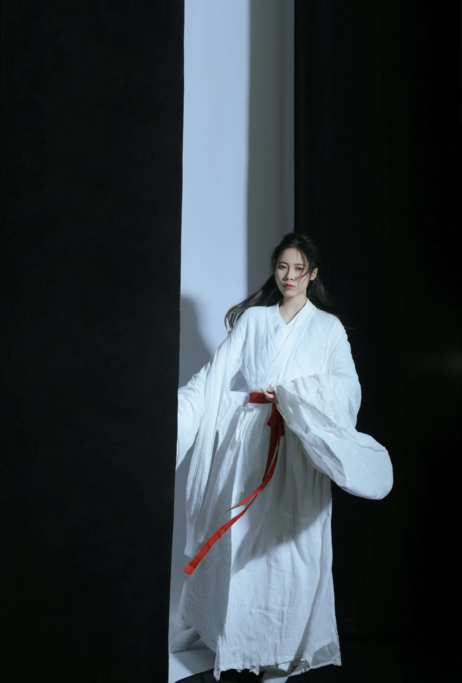 [YITUYU艺图语]2025.01.27 黑白 番茄不是番茄 1