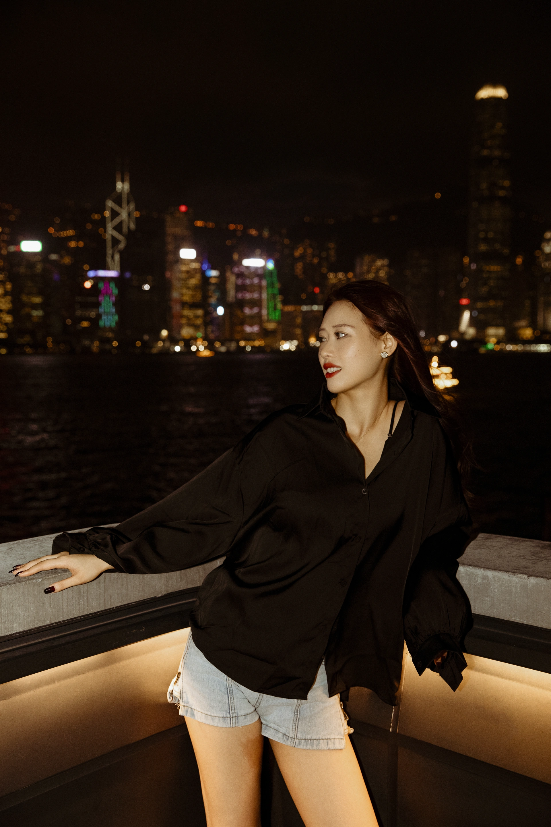 [YITUYU艺图语]2025.01.28 香港的夜 Chenaling_CL 1